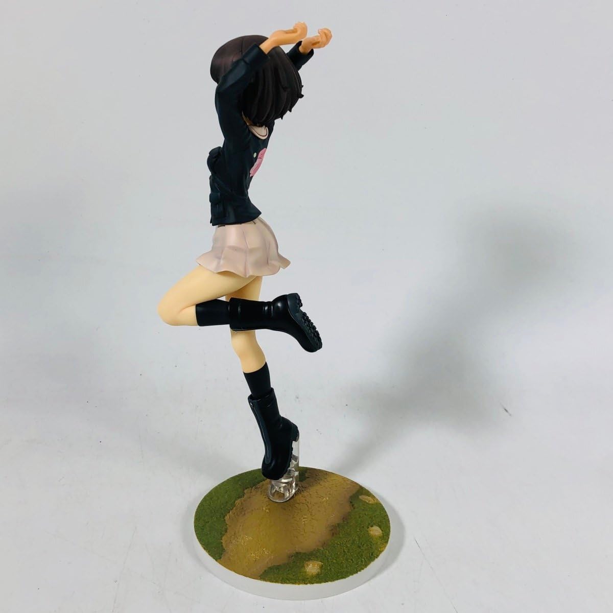 新品 ドリームテック 秋山優花里 ガールズ＆パンツァー Amazon.co.jp: Dream Tech ガールズ & パンツァー 秋山 優花里